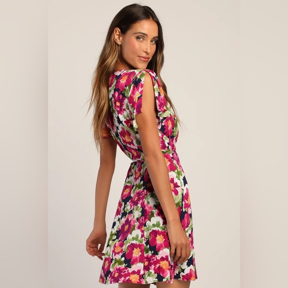 Lulu’s Harbor Point Magenta Multi Floral Print Wrap Dress - Picture 6 of 8